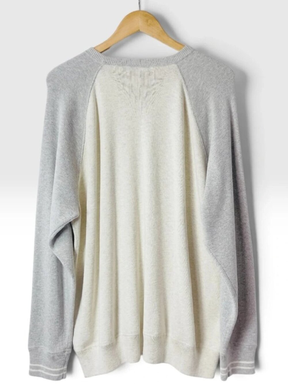 Polo Ralph Lauren Men’s Cream & Light Gray Raglan Sleeve Design Pullover Sweater - Picture 3 of 10